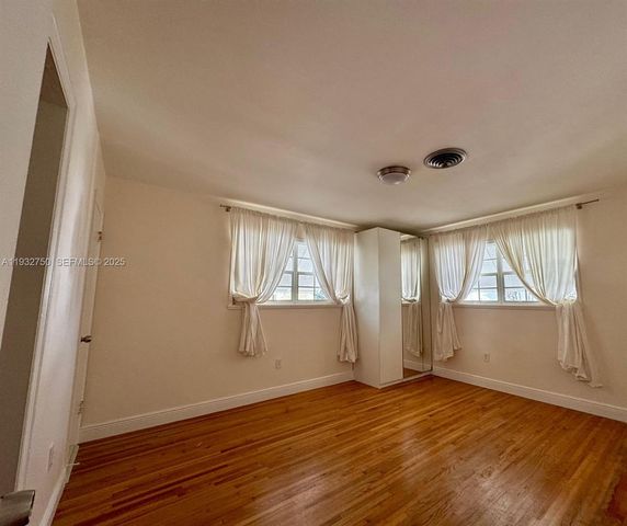 130 Malaga Ave, Coral Gables, FL 33134