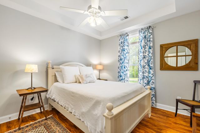 5378 Creek View Lane, Hollywood, SC 29449