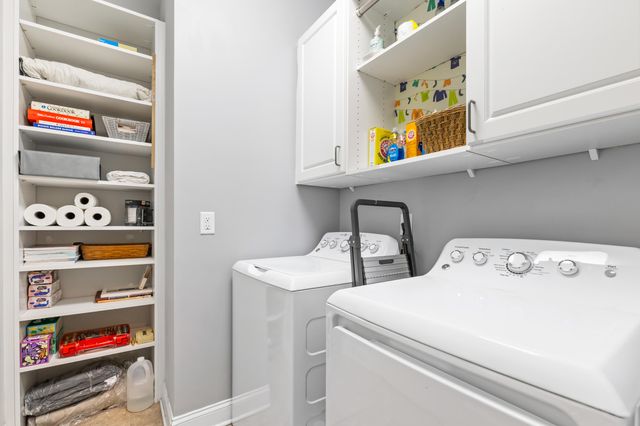 5378 Creek View Lane, Hollywood, SC 29449