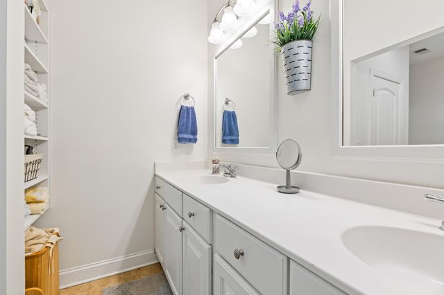 5378 Creek View Lane, Hollywood, SC 29449