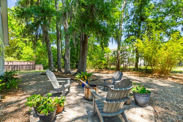 5378 Creek View Lane, Hollywood, SC 29449