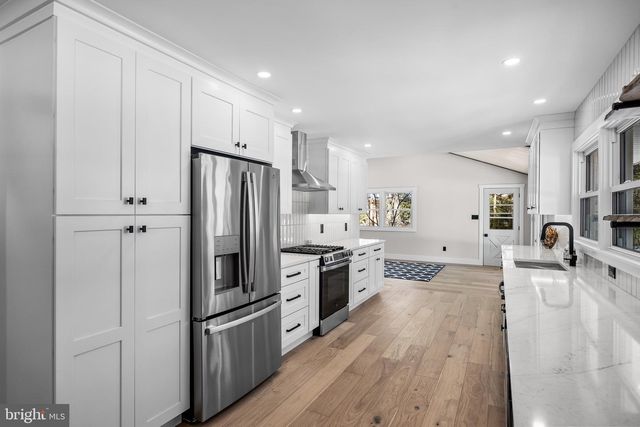 113 W CENTENNIAL DR, Medford, NJ 08055