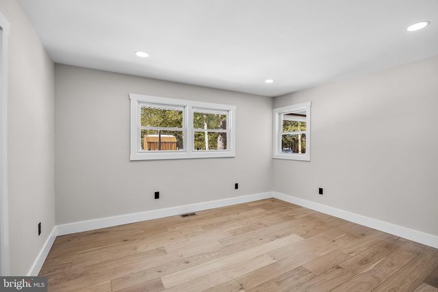 113 W CENTENNIAL DR, Medford, NJ 08055