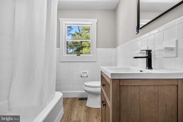 113 W CENTENNIAL DR, Medford, NJ 08055