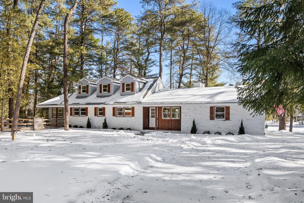 113 W CENTENNIAL DR, Medford, NJ 08055