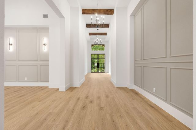14 Brookwood, Montgomery, TX 77356