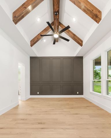 14 Brookwood, Montgomery, TX 77356