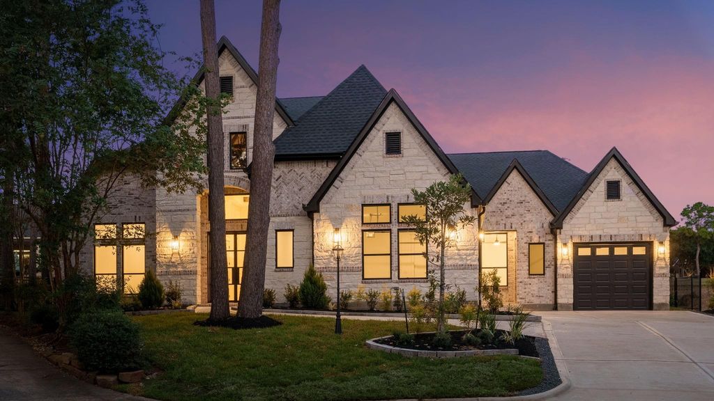 14 Brookwood, Montgomery, TX 77356