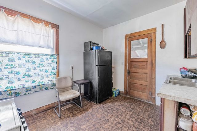 3424 W 64th Place, Chicago, IL 60629