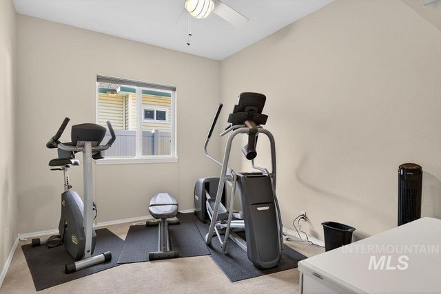 2126 S Weimaraner Way, Meridian, ID 83642