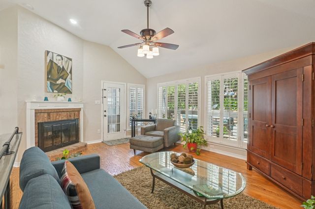 5229 Brettenmeadow Drive, Grapevine, TX 76051