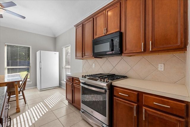 1020 Rio Grande Street, League City, TX 77573