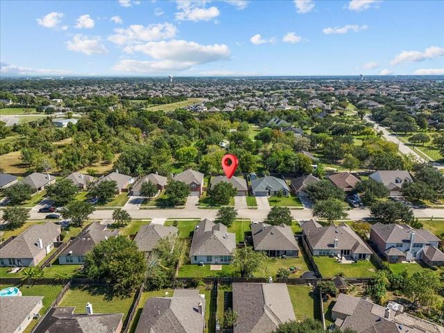 1020 Rio Grande Street, League City, TX 77573