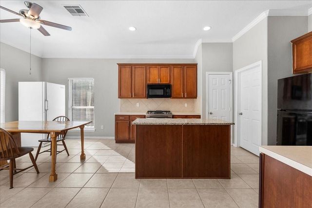 1020 Rio Grande Street, League City, TX 77573