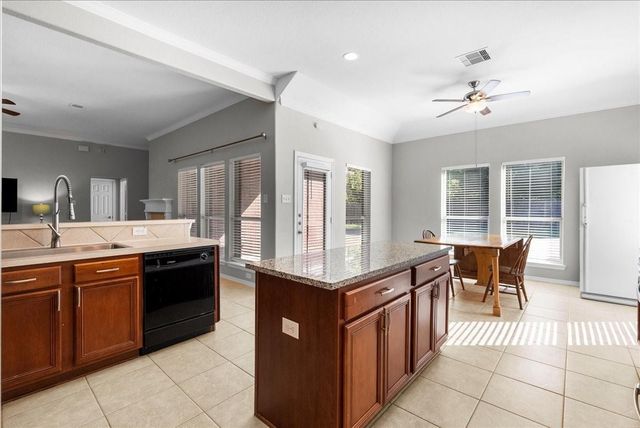 1020 Rio Grande Street, League City, TX 77573