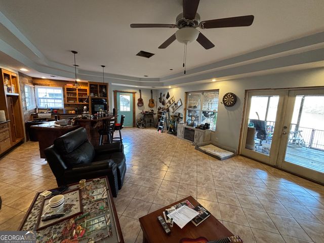 215 Cherokee Drive, Jackson, GA 30233