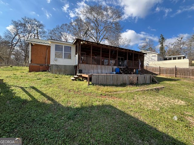 215 Cherokee Drive, Jackson, GA 30233