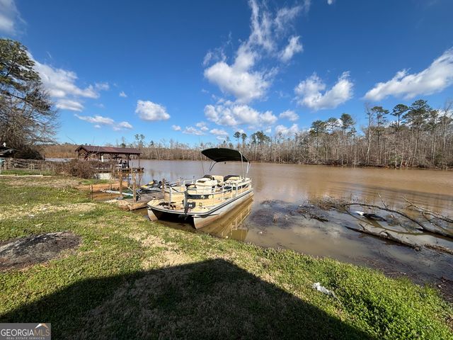 215 Cherokee Drive, Jackson, GA 30233