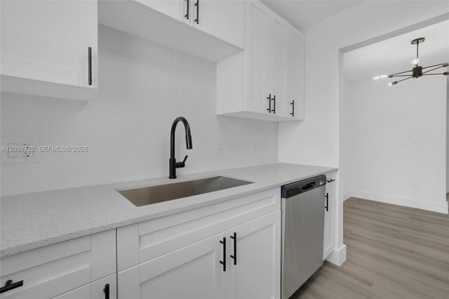 631 Jefferson Avenue 304, Miami Beach, FL 33139