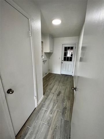 4030 Thistledown Drive, Pasadena, TX 77504