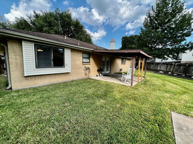 4030 Thistledown Drive, Pasadena, TX 77504