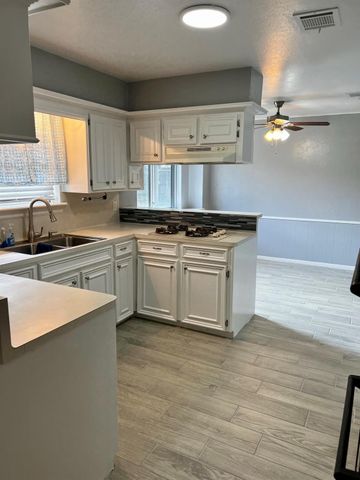 4030 Thistledown Drive, Pasadena, TX 77504