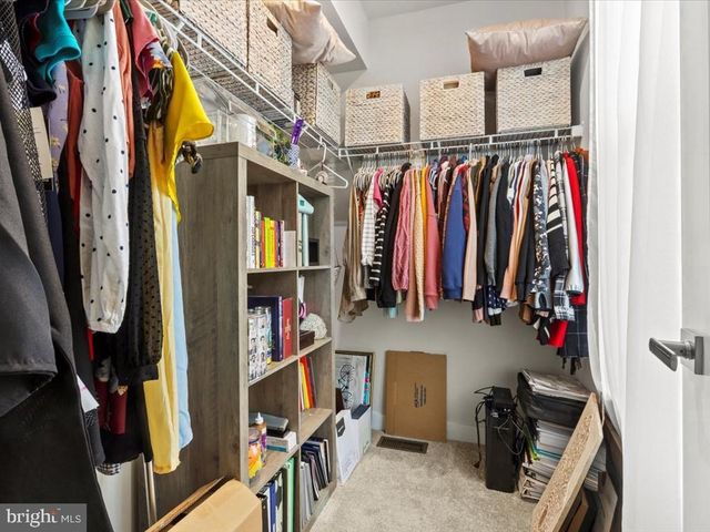 17437 SOUTHERN SHORES DR, Dumfries, VA 22026