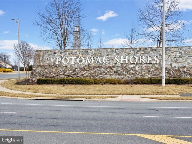 17437 SOUTHERN SHORES DR, Dumfries, VA 22026