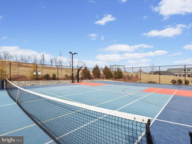 17437 SOUTHERN SHORES DR, Dumfries, VA 22026