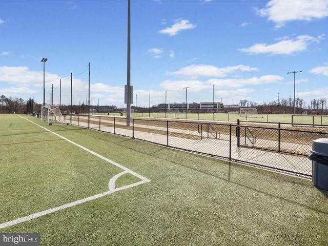 17437 SOUTHERN SHORES DR, Dumfries, VA 22026