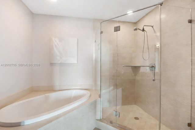 7930 East Dr 1505, North Bay Village, FL 33141