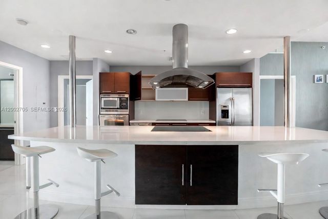 7930 East Dr 1505, North Bay Village, FL 33141