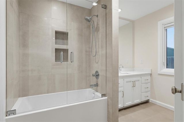 1708 Randel Road, Nichols Hills, OK 73116