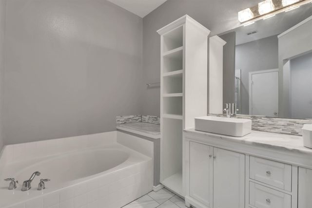 7931 Kansas Avenue, Dallas, TX 75241