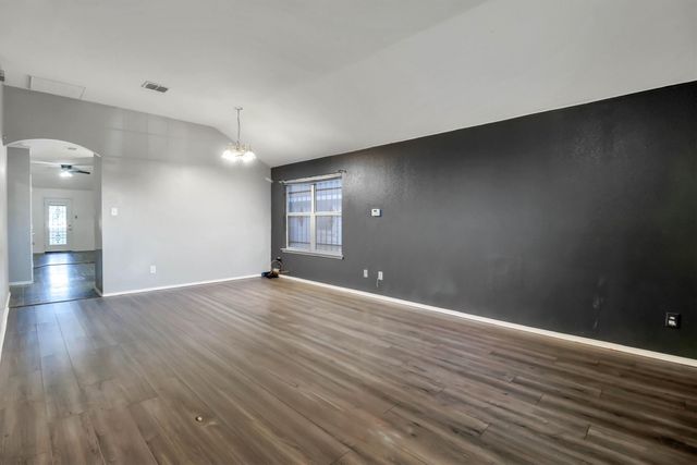 7931 Kansas Avenue, Dallas, TX 75241