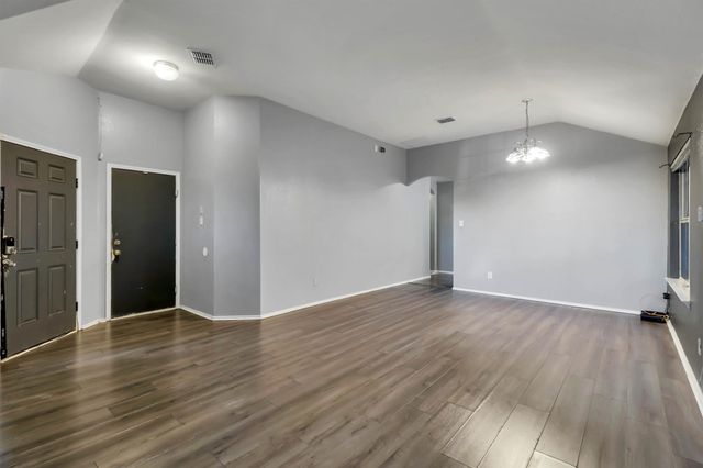 7931 Kansas Avenue, Dallas, TX 75241