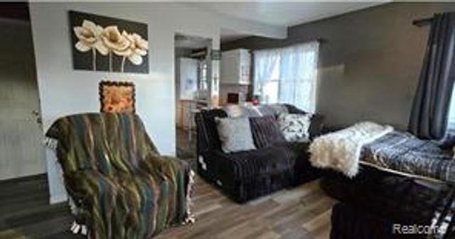 1414 Earlmoor Boulevard, Flint, MI 48506