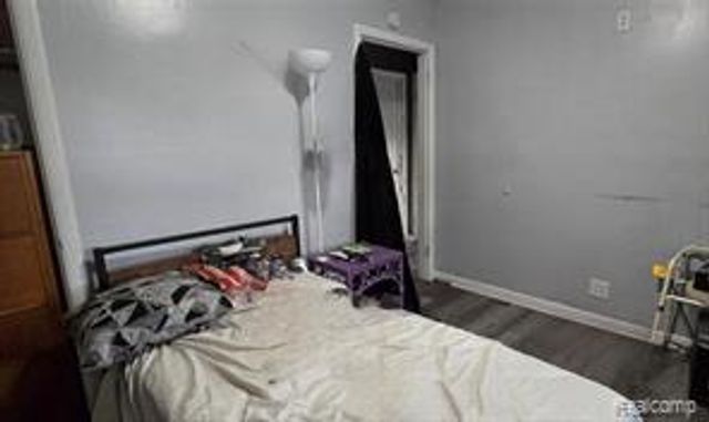 1414 Earlmoor Boulevard, Flint, MI 48506