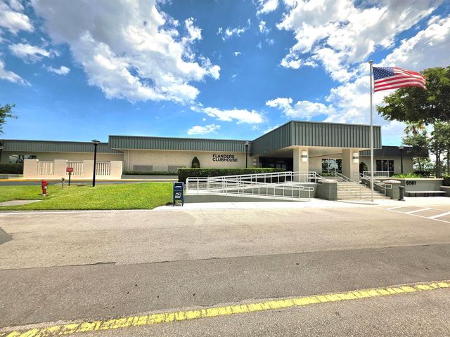 719 Flanders O, Delray Beach, FL 33484
