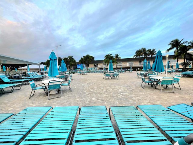 719 Flanders O, Delray Beach, FL 33484