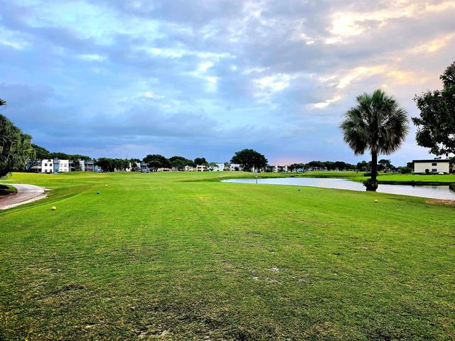 719 Flanders O, Delray Beach, FL 33484