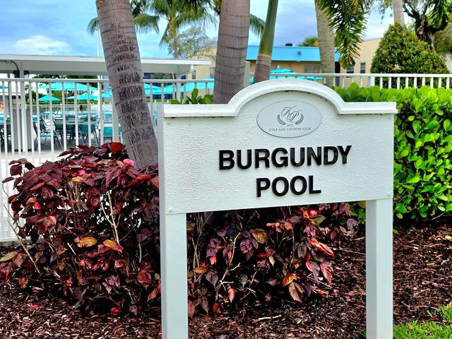 719 Flanders O, Delray Beach, FL 33484
