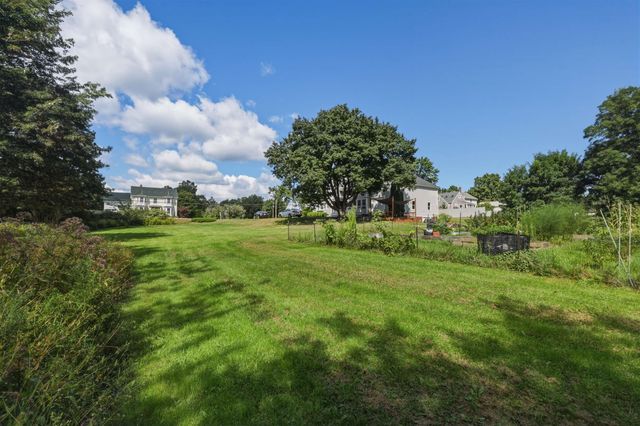 59 Rollins Road, Rollinsford, NH 03869