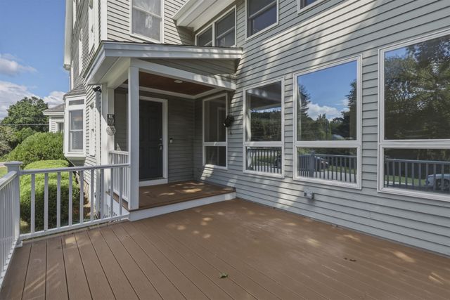 59 Rollins Road, Rollinsford, NH 03869