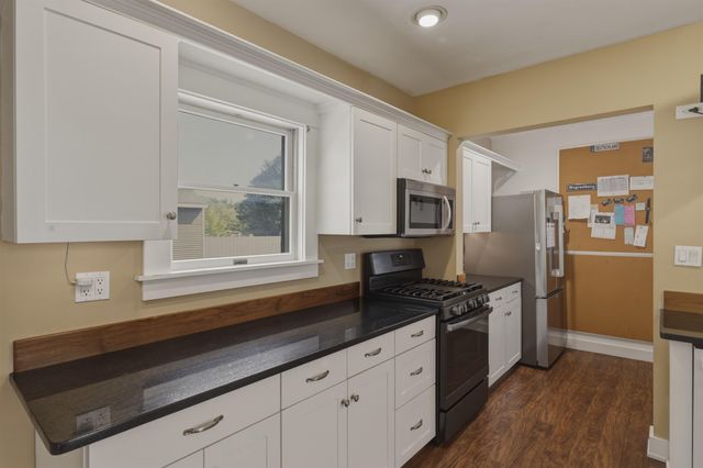 59 Rollins Road, Rollinsford, NH 03869