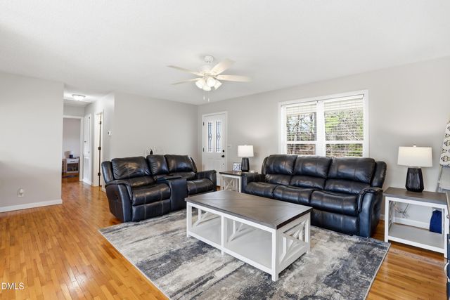 525 W Edwards Street, Princeton, NC 27569