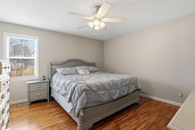 525 W Edwards Street, Princeton, NC 27569