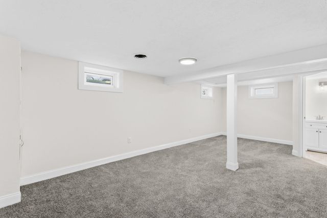 87 Saint Marie Street, Manchester, NH 03102