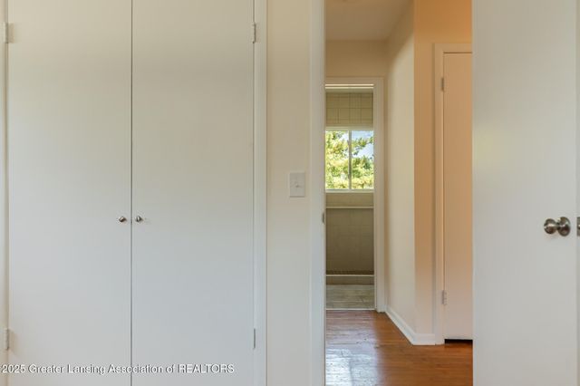 1101 Barr Avenue, Lansing, MI 48911