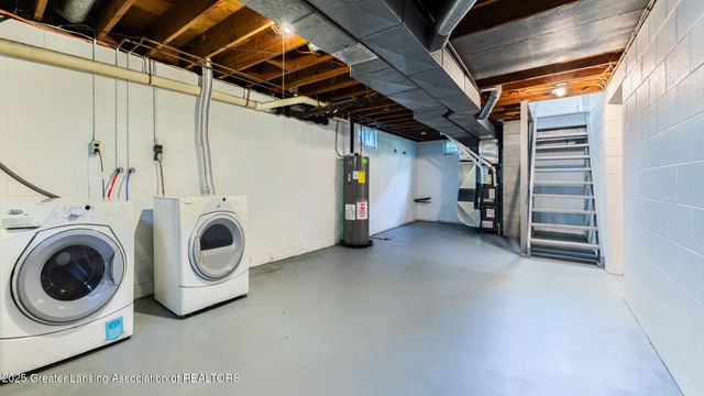 1101 Barr Avenue, Lansing, MI 48911